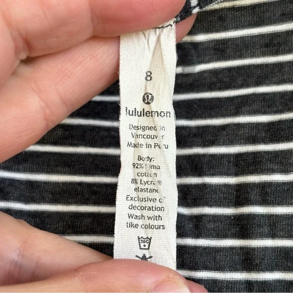 • [Lululemon] Striped V-Neck • - Picture 4 of 8